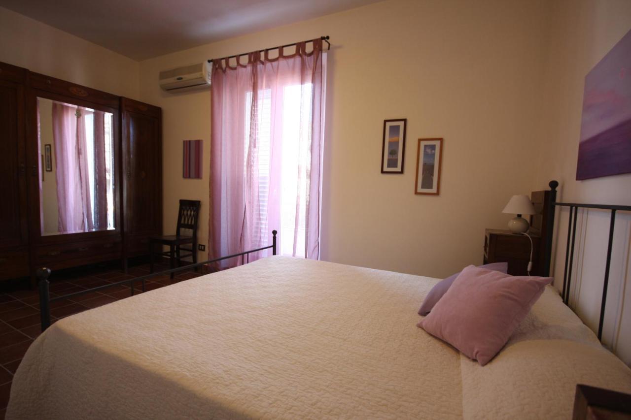 Porta Del Vento Bed & Breakfast Giardini Naxos Exterior foto