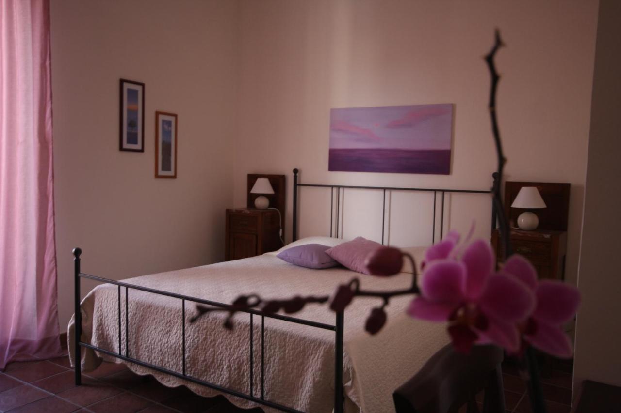 Porta Del Vento Bed & Breakfast Giardini Naxos Exterior foto